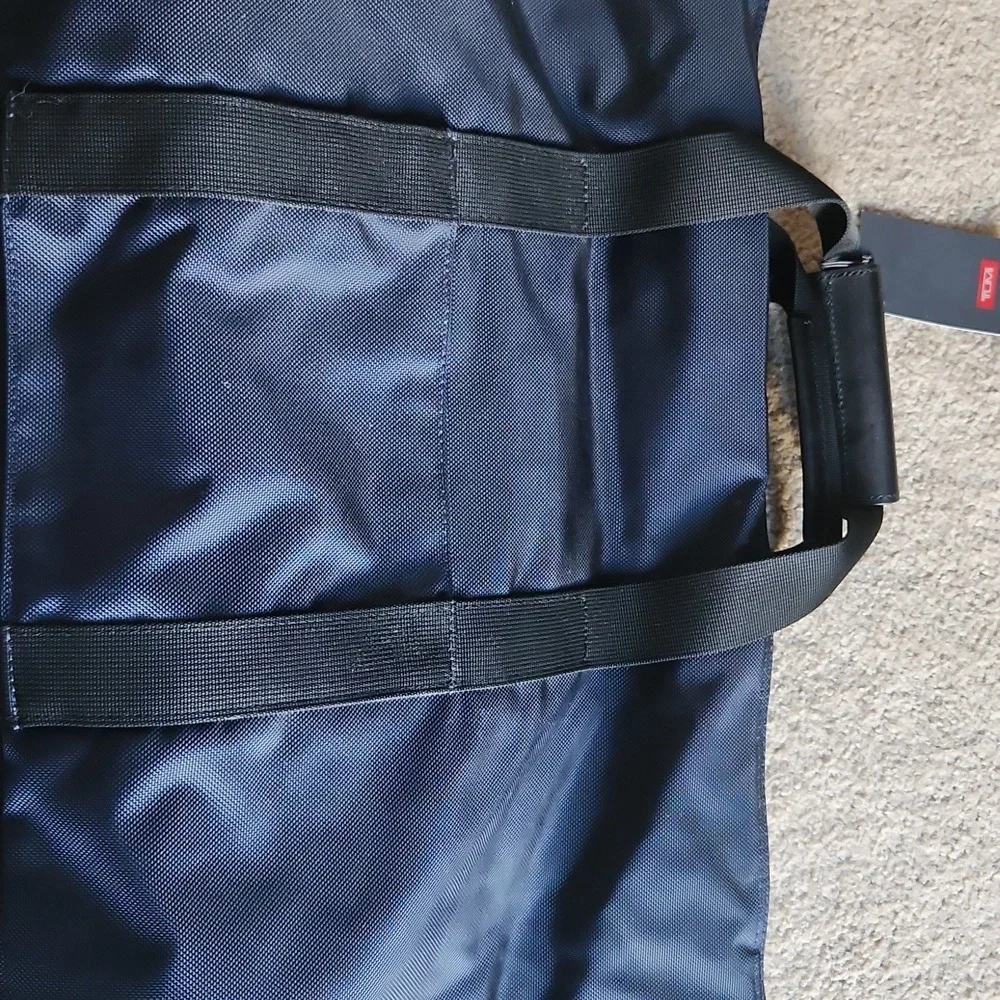 TUMI Navy Expandable Duffel Bag - Picture 4 of 4